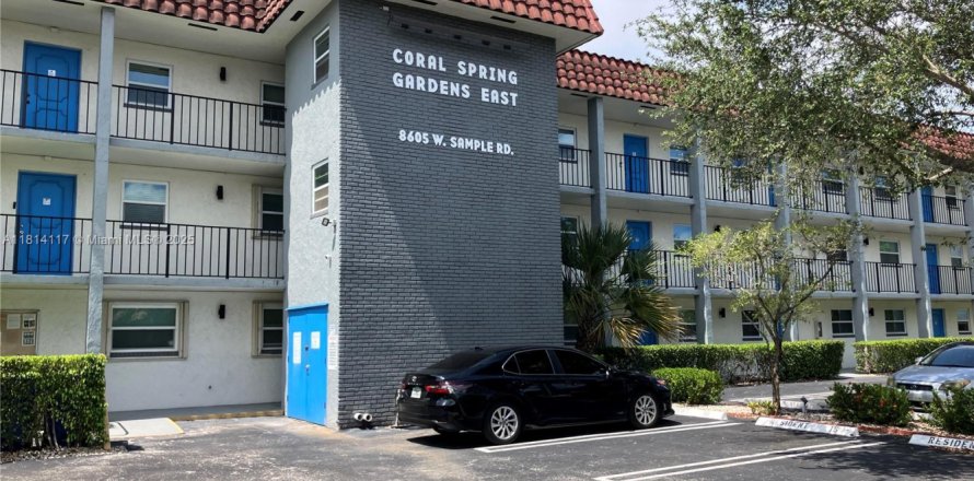 Condo in Coral Springs, Florida, 2 bedrooms  № 1788752