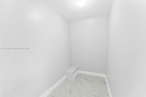 Touwnhouse à vendre à Cooper City, Floride: 2 chambres, 117.43 m2 № 1661683 - photo 20