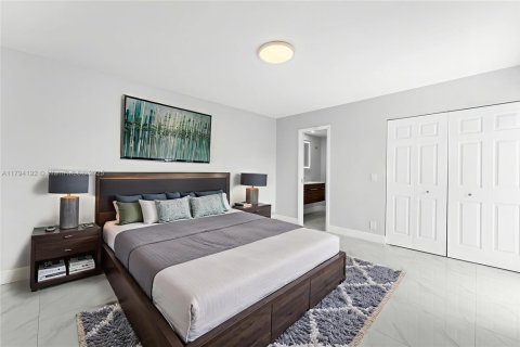 Touwnhouse à vendre à Cooper City, Floride: 2 chambres, 117.43 m2 № 1661683 - photo 30