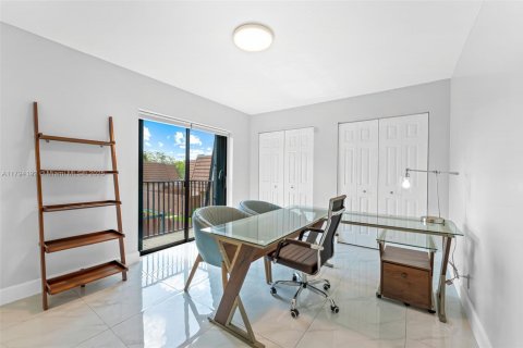Touwnhouse à vendre à Cooper City, Floride: 2 chambres, 117.43 m2 № 1661683 - photo 15