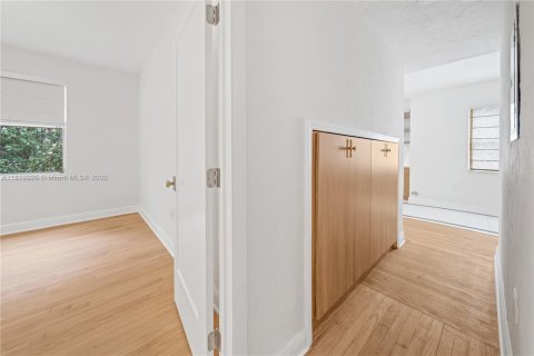 Apartamento en alquiler en Miami Beach, Florida, 2 dormitorios, 92.9 m2 № 1772322 - foto 20