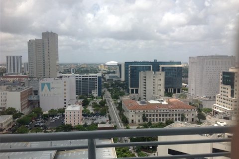 Купить кондоминиум в Майами, Флорида 1 спальня, 63.64м2, № 2051401 - фото 12