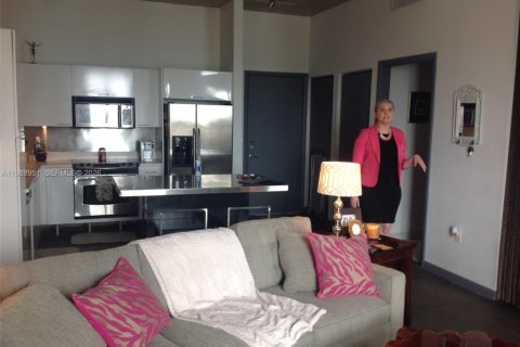 Купить кондоминиум в Майами, Флорида 1 спальня, 63.64м2, № 2051401 - фото 7