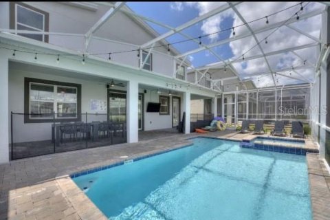 Casa en venta en Davenport, Florida, 7 dormitorios, 373.28 m2 № 2230238 - foto 25
