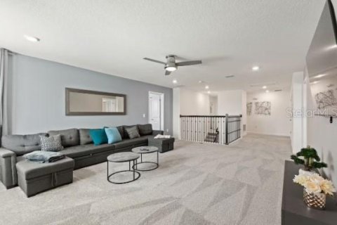 Casa en venta en Davenport, Florida, 7 dormitorios, 373.28 m2 № 2230238 - foto 12