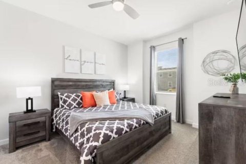 Casa en venta en Davenport, Florida, 7 dormitorios, 373.28 m2 № 2230238 - foto 16