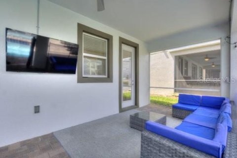 Casa en venta en Davenport, Florida, 7 dormitorios, 373.28 m2 № 2230238 - foto 24