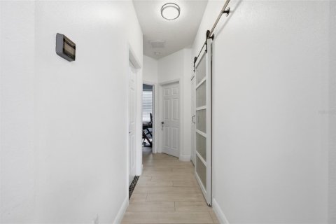 Casa en venta en Orlando, Florida, 3 dormitorios, 189.06 m2 № 2142691 - foto 28