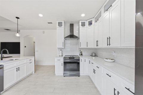 Casa en venta en Orlando, Florida, 3 dormitorios, 189.06 m2 № 2142691 - foto 15