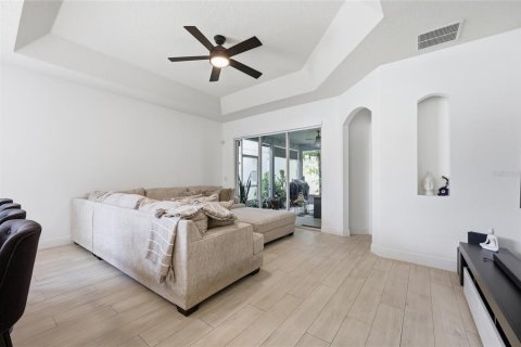 Casa en venta en Orlando, Florida, 3 dormitorios, 189.06 m2 № 2142691 - foto 17
