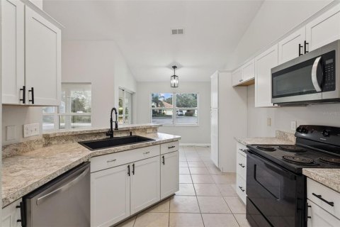 Купить виллу или дом в Юстис, Флорида 3 комнаты, 139.54м2, № 2423881 - фото 14