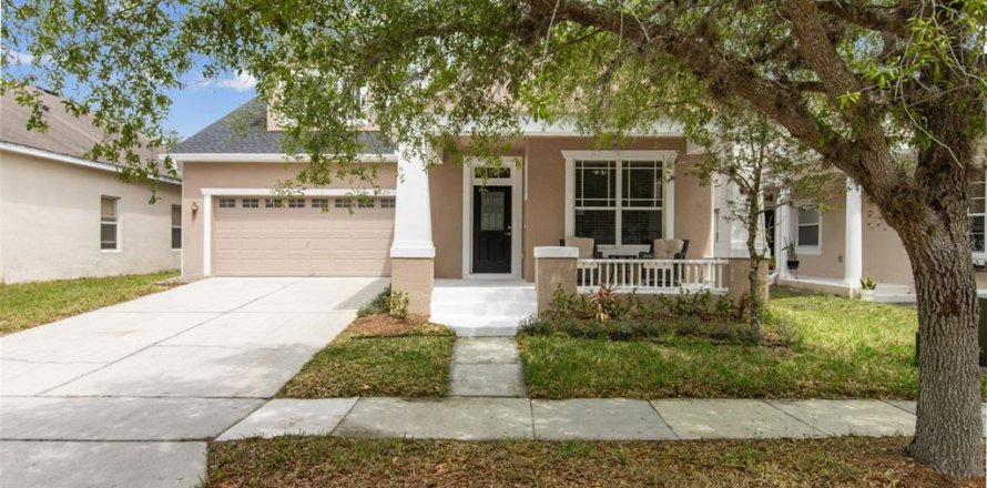 House in Orlando, Florida 4 bedrooms, 260.03 sq.m. № 1618338