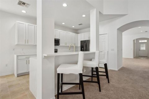 House in Orlando, Florida 4 bedrooms, 260.03 sq.m. № 1618338 - photo 29