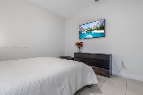 Villa ou maison à vendre à Homestead, Floride: 4 chambres, 224.08 m2 № 2341171 - photo 23