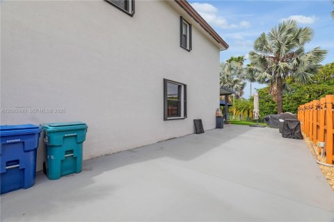 Villa ou maison à vendre à Homestead, Floride: 4 chambres, 224.08 m2 № 2341171 - photo 6