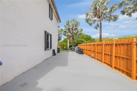Villa ou maison à vendre à Homestead, Floride: 4 chambres, 224.08 m2 № 2341171 - photo 21