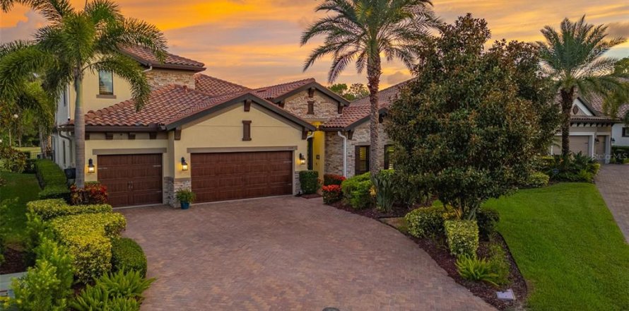 Villa ou maison à Palm Harbor, Floride 4 chambres, 289.76 m2 № 1858041