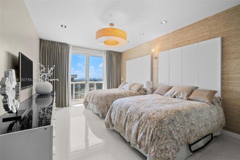 Купить кондоминиум в Бэл-Харбор, Флорида 2 спальни, 209.03м2, № 2038553 - фото 26