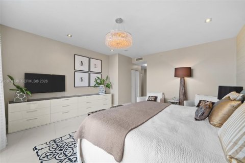 Купить кондоминиум в Бэл-Харбор, Флорида 2 спальни, 209.03м2, № 2038553 - фото 20