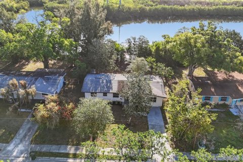 Villa ou maison à vendre à Oldsmar, Floride: 3 chambres, 122.91 m2 № 2101679 - photo 30