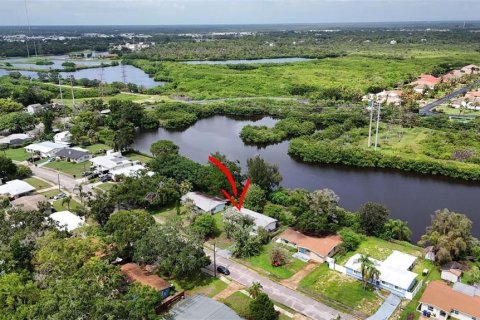 Villa ou maison à vendre à Oldsmar, Floride: 3 chambres, 122.91 m2 № 2101679 - photo 28