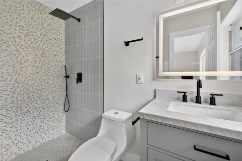 Villa ou maison à vendre à Oldsmar, Floride: 3 chambres, 122.91 m2 № 2101679 - photo 12