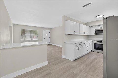 Villa ou maison à vendre à Oldsmar, Floride: 3 chambres, 122.91 m2 № 2101679 - photo 5