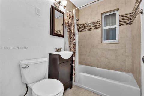 Купить виллу или дом в Форт-Лодердейл, Флорида 3 спальни, 110.93м2, № 2005391 - фото 22