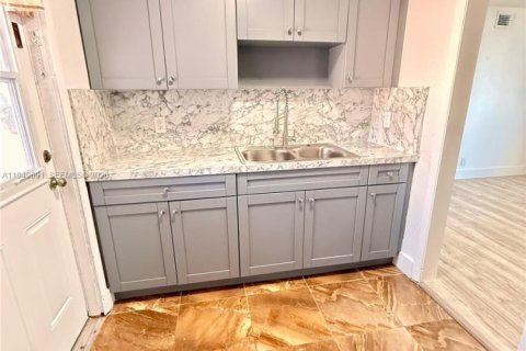 Купить виллу или дом в Форт-Лодердейл, Флорида 3 спальни, 110.93м2, № 2005391 - фото 8