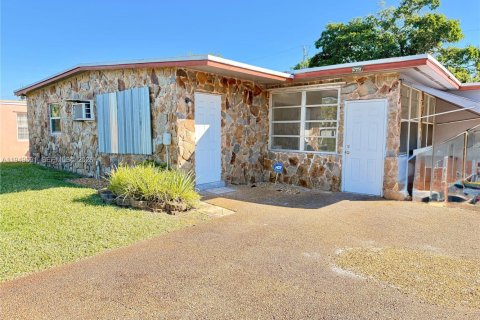 Дом в Форт-Лодердейл, Флорида 3 спальни, 110.93м2 № 2005391