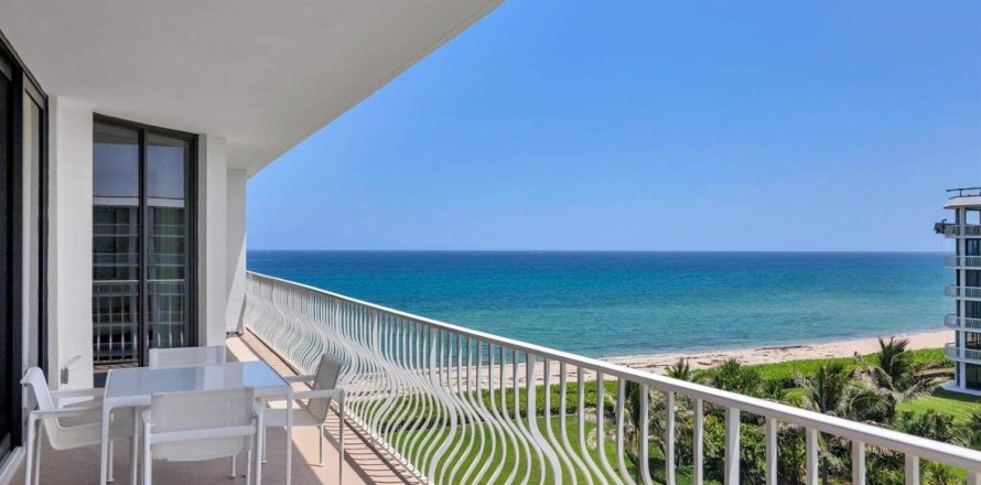 Condo in Palm Beach, Florida, 2 bedrooms  № 2369982
