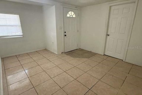 Villa ou maison à louer à Orlando, Floride: 5 chambres, 139.35 m2 № 2101708 - photo 15