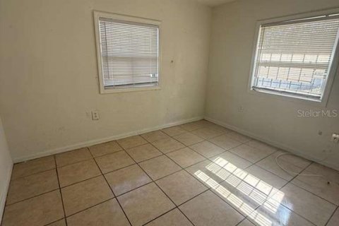 Villa ou maison à louer à Orlando, Floride: 5 chambres, 139.35 m2 № 2101708 - photo 17