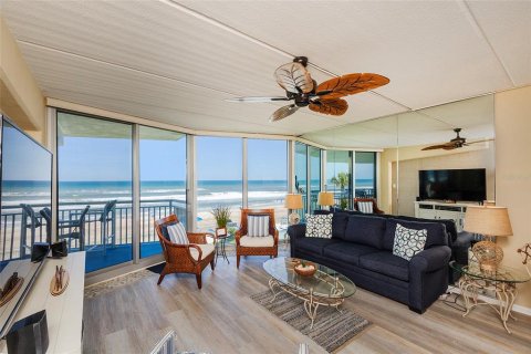 Condominio en venta en Daytona Beach, Florida, 2 dormitorios, 92.9 m2 № 1883313 - foto 13