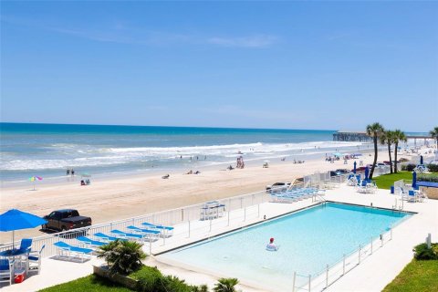 Condominio en venta en Daytona Beach, Florida, 2 dormitorios, 92.9 m2 № 1883313 - foto 9