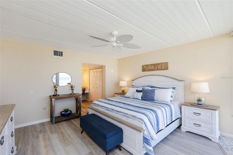 Condominio en venta en Daytona Beach, Florida, 2 dormitorios, 92.9 m2 № 1883313 - foto 20
