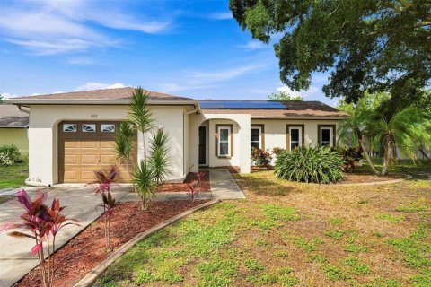 House in Palm Harbor, Florida 3 bedrooms, 141.12 sq.m. № 2273168
