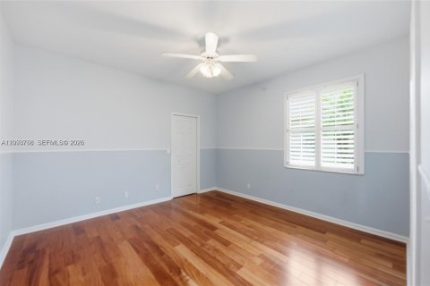 Villa ou maison à vendre à Weston, Floride: 5 chambres, 354.52 m2 № 2397138 - photo 30
