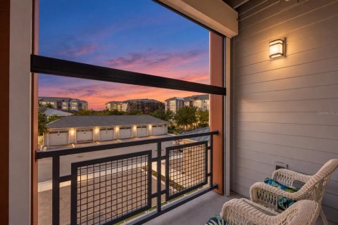 Condo in Orlando, Florida, 2 bedrooms  № 2371798 - photo 2