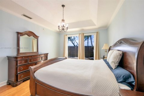 Casa en venta en Doral, Florida, 3 dormitorios, 180.79 m2 № 2029555 - foto 21