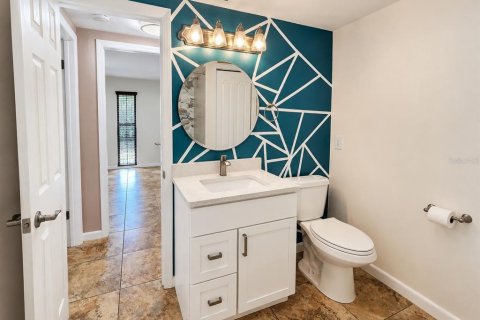 Villa ou maison à louer à Port Richey, Floride: 2 chambres, 118.17 m2 № 2390855 - photo 17