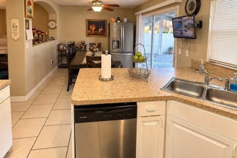 Casa en venta en Kissimmee, Florida, 3 dormitorios, 135.08 m2 № 2383991 - foto 8