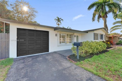 Casa en venta en Hollywood, Florida, 3 dormitorios № 1999712 - foto 3