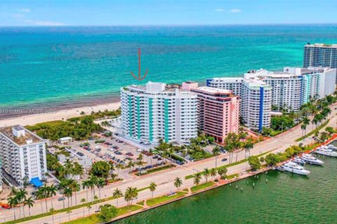 Copropriété à vendre à Miami Beach, Floride: 2 chambres, 144.93 m2 № 1948322 - photo 3