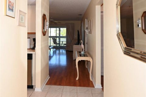 Condo in Bradenton, Florida, 2 bedrooms  № 1583520 - photo 17