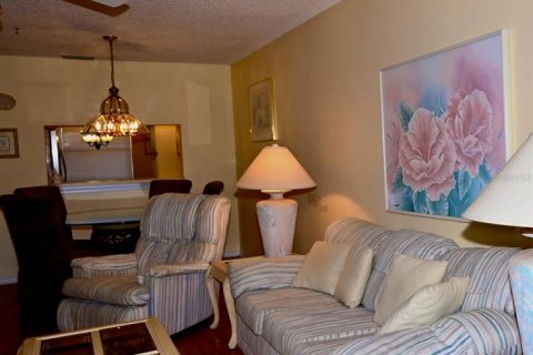 Condo in Bradenton, Florida, 2 bedrooms  № 1583520 - photo 25