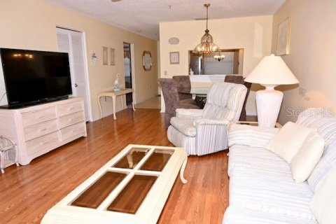 Condo in Bradenton, Florida, 2 bedrooms  № 1583520 - photo 23