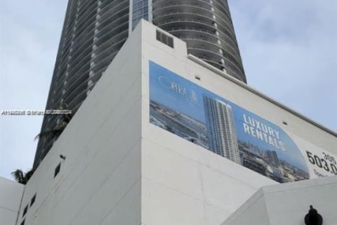 Студия в кондо в Майами, Флорида № 2005060