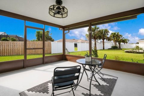 House in Ormond Beach, Florida 3 bedrooms, 169.73 sq.m. № 1547544 - photo 25