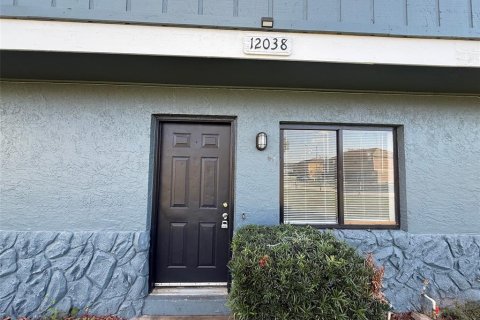 Touwnhouse à louer à Orlando, Floride: 2 chambres, 89.19 m2 № 2111155 - photo 2